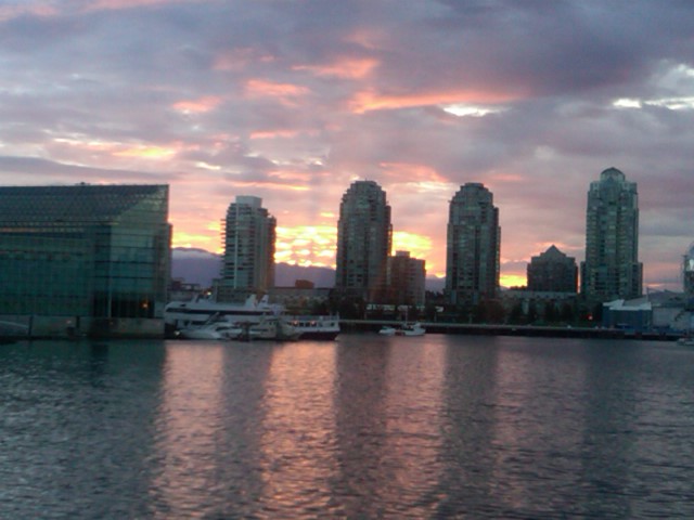 Beautiful morning in Yaletown