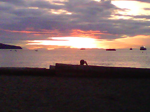 english bay sunset.jpg