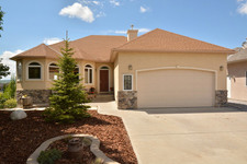 None House for sale: 4 bedroom 1,485.43 sq.ft. (Listed 2014-06-19)