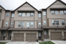 Heritage Hill Duplex for sale: 2 bedroom 1,251.85 sq.ft. (Listed 2014-06-23)