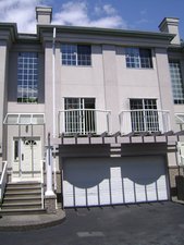 Citadel PQ Townhouse for sale:  4 bedroom 1,595 sq.ft. (Listed 2010-05-06)