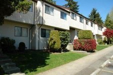 General Townhouse for sale:  3 bedroom 1,567 sq.ft.