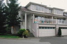 General Townhouse for sale:  3 bedroom 850 sq.ft.