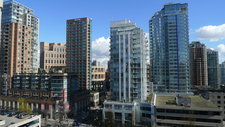 Downtown Apartment for sale: L'Aria 1 bedroom 530 sq.ft. (Listed 2010-04-01)