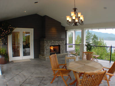coveredoutdoorarea.jpg