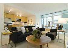 Lower Lonsdale Condo for sale: 1 bedroom 659 sq.ft. (Listed 2012-10-22)