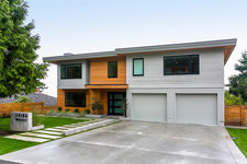 White Rock House for sale: OCEAN VIEW MARINE DRIVE SOUTH 6 bedroom 4,241 sq.ft. (Listed 2013-10-31)