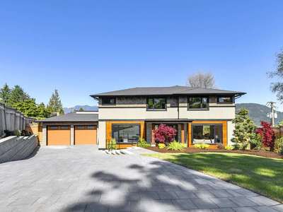 Dollarton House for sale: 5 bedroom 5,271 sq.ft. (Listed 2017-06-15)