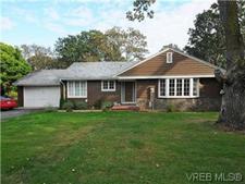 OB Uplands House for sale:  4 bedroom 3,031 sq.ft. (Listed 2012-02-02)