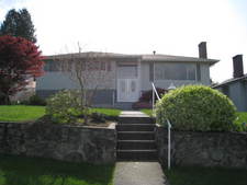Forest Glen House for sale:  5 bedroom 2600 sqft (Listed 2008-05-05)