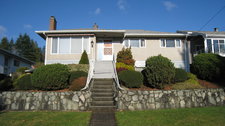 South Slope House for sale:  3 bedroom 2,830 sq.ft. (Listed 2011-11-30)