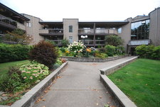 Highgate House for sale: 1 bedroom 724 sq.ft. (Listed 2013-01-08)