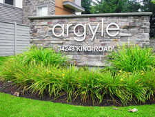 Abbotsford 3 Storey for sale:  2 bedroom  Stainless Steel Appliances, Granite Countertop, Tile Backsplash, Glass Shower, Laminate Floors, Plush Carpet 1,212 sq.ft. (Listed 2011-09-30)