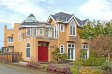 S.W. Marine House for sale: 6 bedroom 6,199 sq.ft. (Listed 2017-02-07)