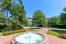 Boulevard Club Condo: 2 bedroom