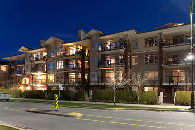 Newport Village / Suterbrook Port Moody Condo for sale: Suterbrook 2 bedroom 912 sq.ft. (Listed 2012-04-08)
