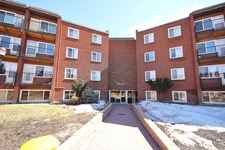 Beacon Hill South Apartment for sale: 2 bedroom (Listed 2017-04-08)