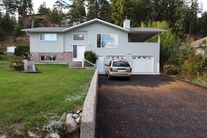 Upper Princeton House for sale: 3 bedroom 1,809 sq.ft. (Listed 2014-10-22)