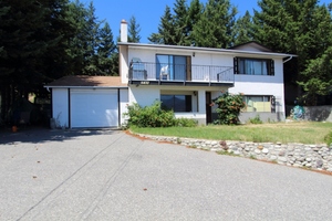 Peachland House for sale: 3 bedroom 1,808 sq.ft. (Listed 2014-07-28)