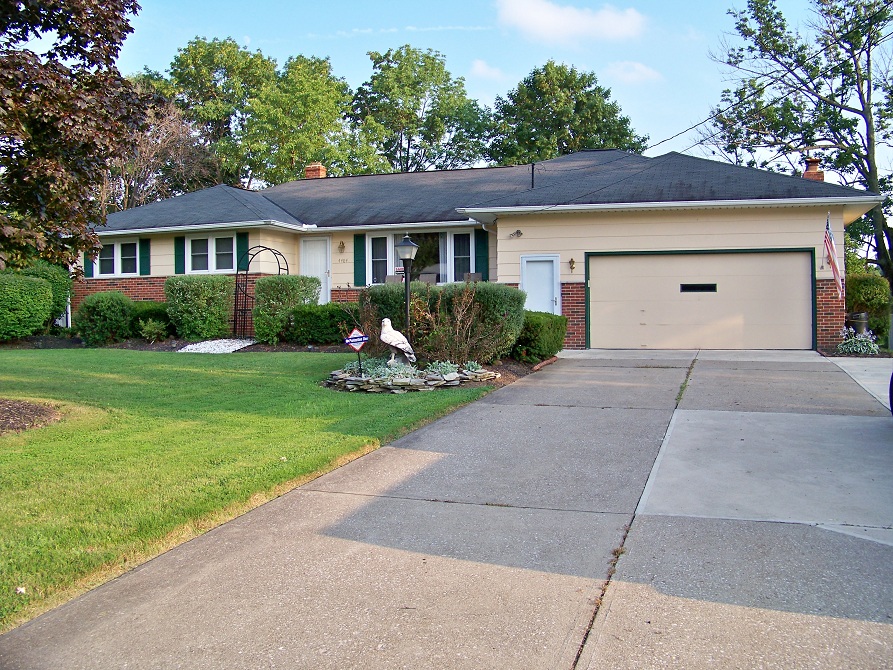 4484 Wolff Dr.