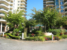 Park Royal Condo for sale:  2 bedroom 1,277 sq.ft. (Listed 2011-09-08)