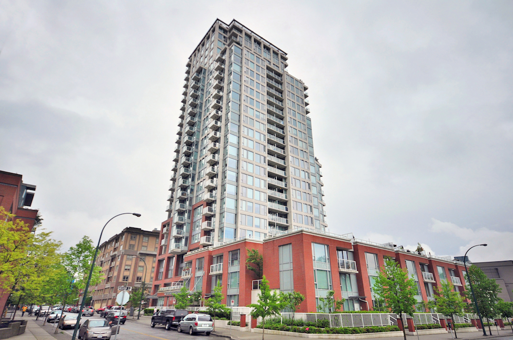550 Taylor Street (The Taylor) Exterior - jaymcinnes.com.jpg