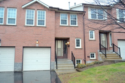 Hespeler Condo Townhouse for sale: 3 bedroom 1,423 sq.ft. (Listed 2015-12-14)