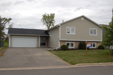 Fredericton House for sale:  5 bedroom 3,000 sq.ft. (Listed 2011-09-21)
