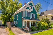 Fredericton House for sale: 5 bedroom 2,500 sq.ft. (Listed 2017-06-12)