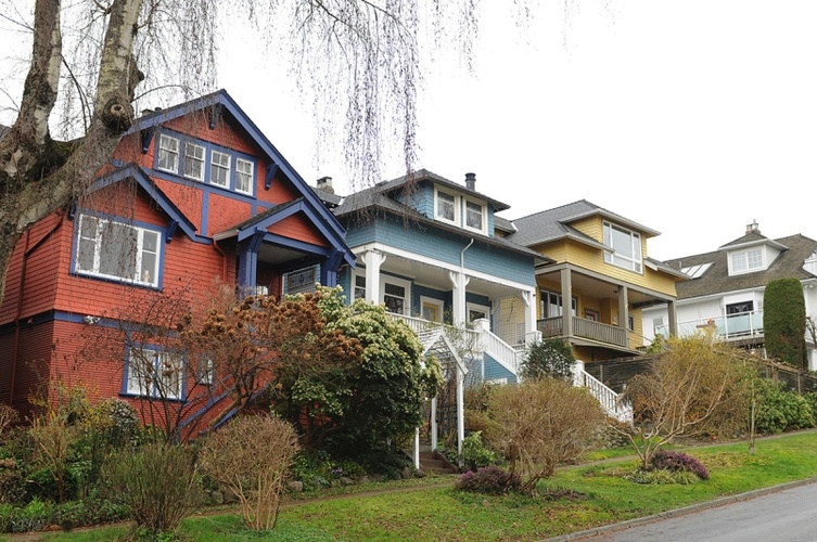 character_houses_vancouver_credit_dan_toulgoet.jpg__0x500_q95_autocrop_crop-smart_subsampling-2_upscale.jpg character_houses_vancouver_credit_dan_toulgoet.jpg__0x500_q95_autocrop_crop-smart_subsampling-2_upscale.jpg