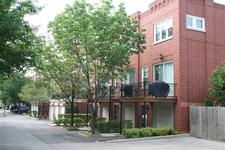 West Lakeview Townhome for sale: Landmark Village 2 bedroom 1,500 sq.ft. (Listed 2009-09-29)