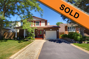 Convent Glen Detached for sale:  3 bedroom  (Listed 2010-11-30)