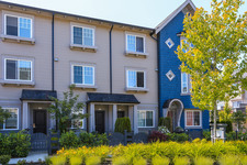 Clayton Townhouse for sale: Hillcrest Townhomes 2 bedroom 1,189 sq.ft. (Listed 2014-06-19)