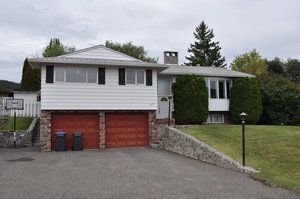 Williams Lake House/Single Family for sale:  4 bedroom 2,045 sq.ft. (Listed 2011-09-26)
