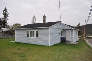 Williams Lake House/Single Family for sale:  2 bedroom 780 sq.ft. (Listed 2011-05-12)