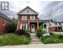 Barrie Agriculture for sale:  4 bedroom  (Listed 2022-07-28)