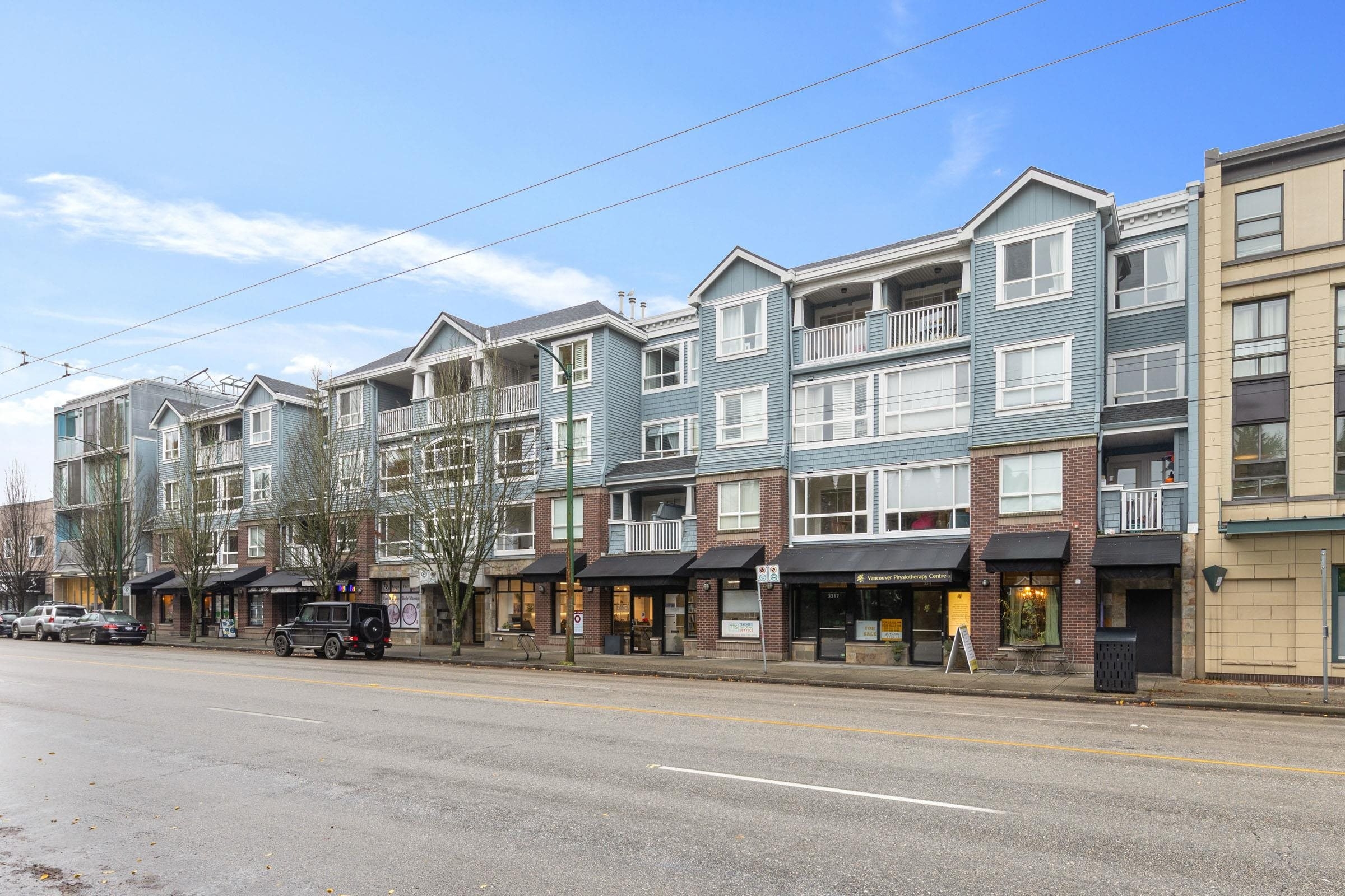 Kitsilano Apartment/Condo for sale: Blenheim Terrace 1 bedroom 578 sq.ft. (Listed 2025-12-15)