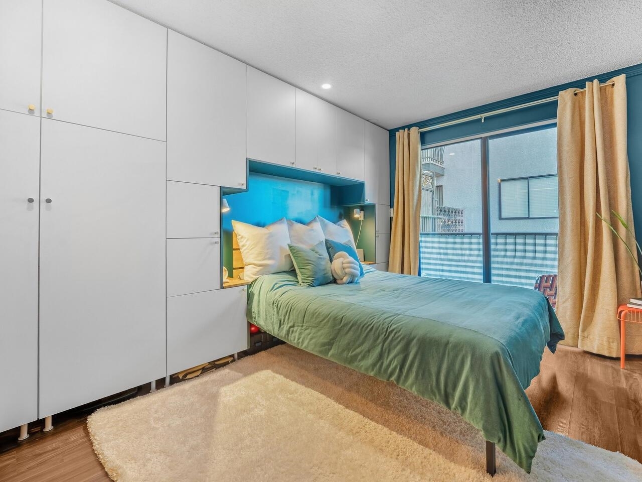 Mount Pleasant VE Apartment/Condo for sale:  1 bedroom 668 sq.ft. (Listed 2026-03-05)