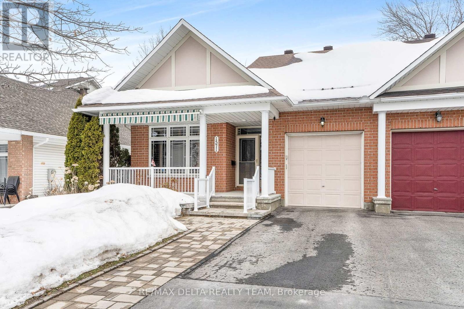 Ottawa Row / Townhouse for sale: 2 bedroom (Listed 2025-03-13)