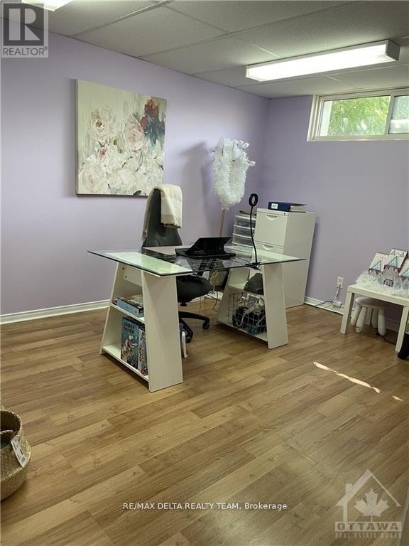 Ottawa Offices: