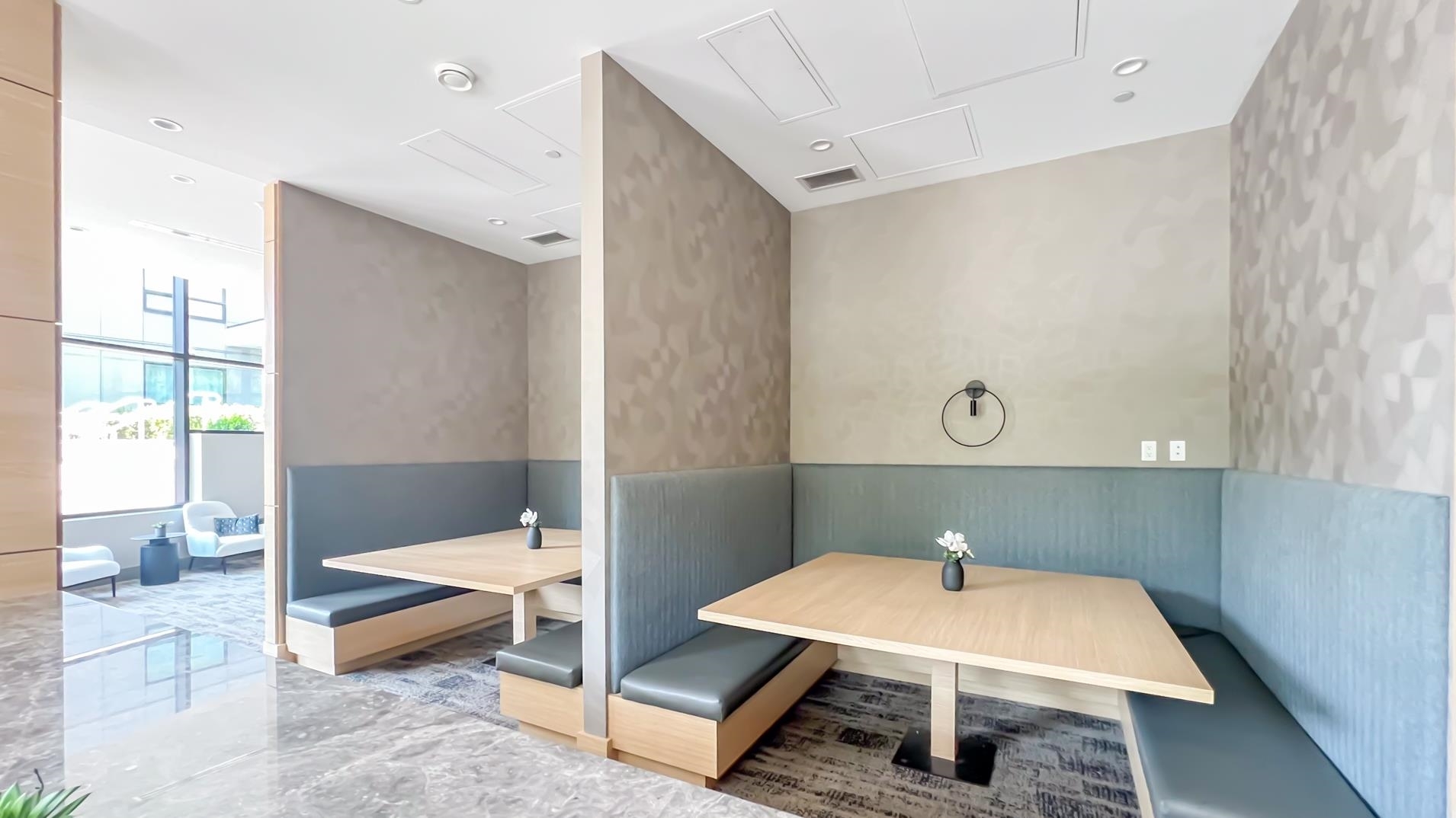 West Cambie Apartment/Condo for sale:  2 bedroom 948 sq.ft. (Listed 2025-12-01)