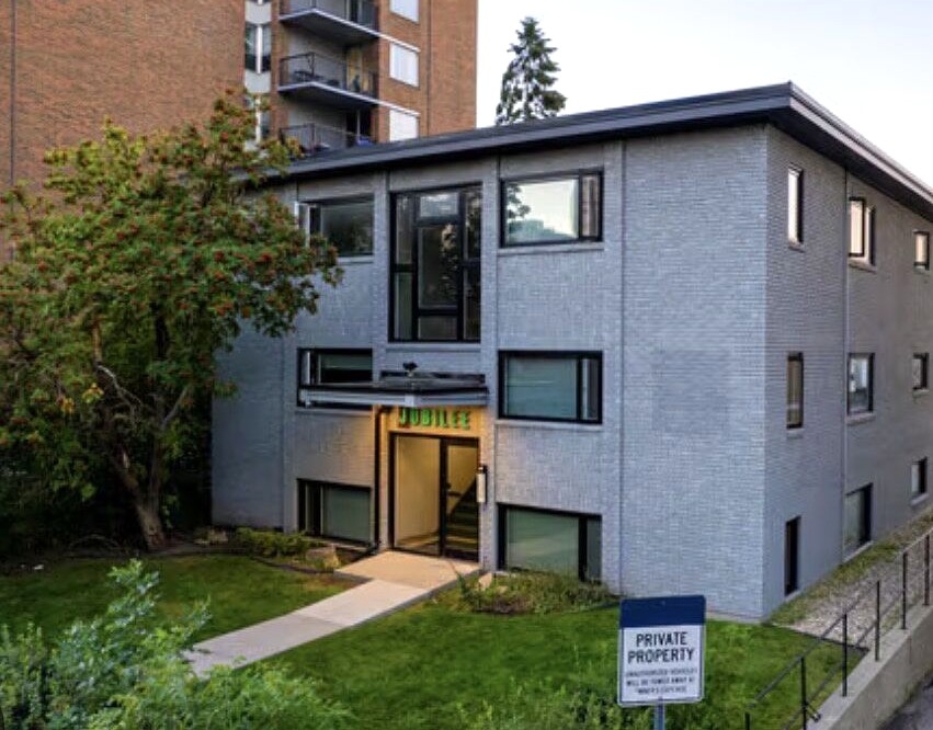 Beltline Apartment for rent: Jubilee 1 bedroom  Laminate Floors  (Listed 2026-05-20)