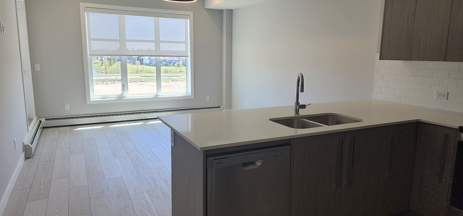 Savanna Condo apartment for rent:  1 bedroom  Stainless Steel Appliances, Laminate Floors  (Listed 2026-07-01)