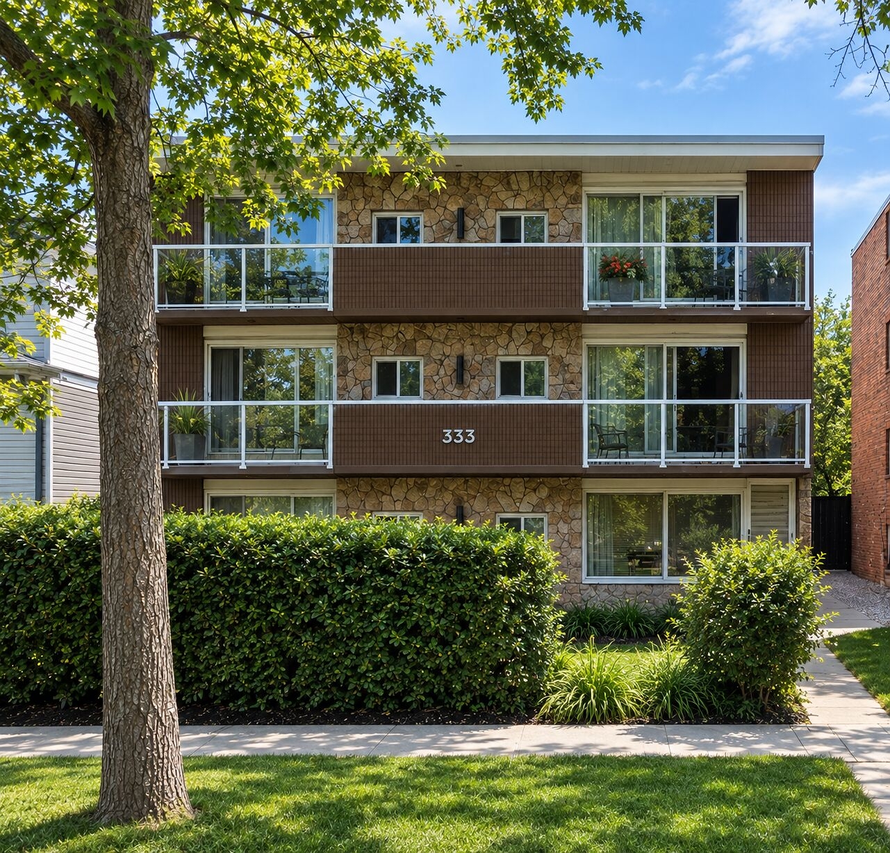 Crescent Heights Condo apartment for rent:  2 bedroom 677 sq.ft. (Listed 2026-09-01)