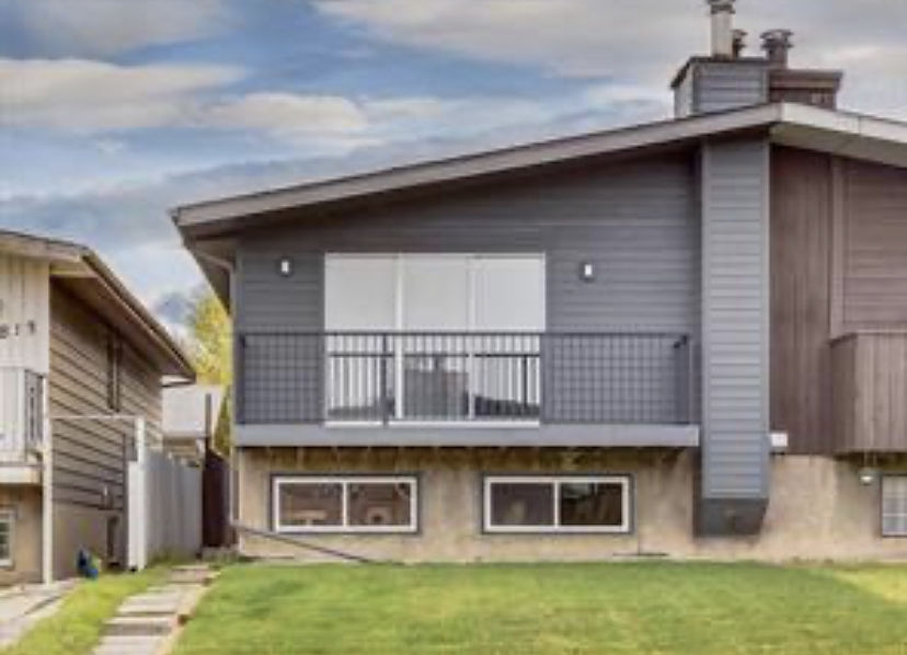 Calgary House for rent:  2 bedroom 902 sq.ft. (Listed 2026-09-04)