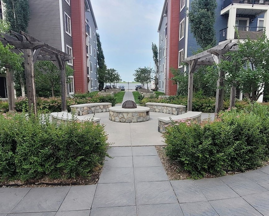 Copperfield Condo apartment for rent:  2 bedroom  Stainless Steel Appliances, Granite Countertop, Laminate Floors 900 sq.ft. (Listed 2025-08-15)