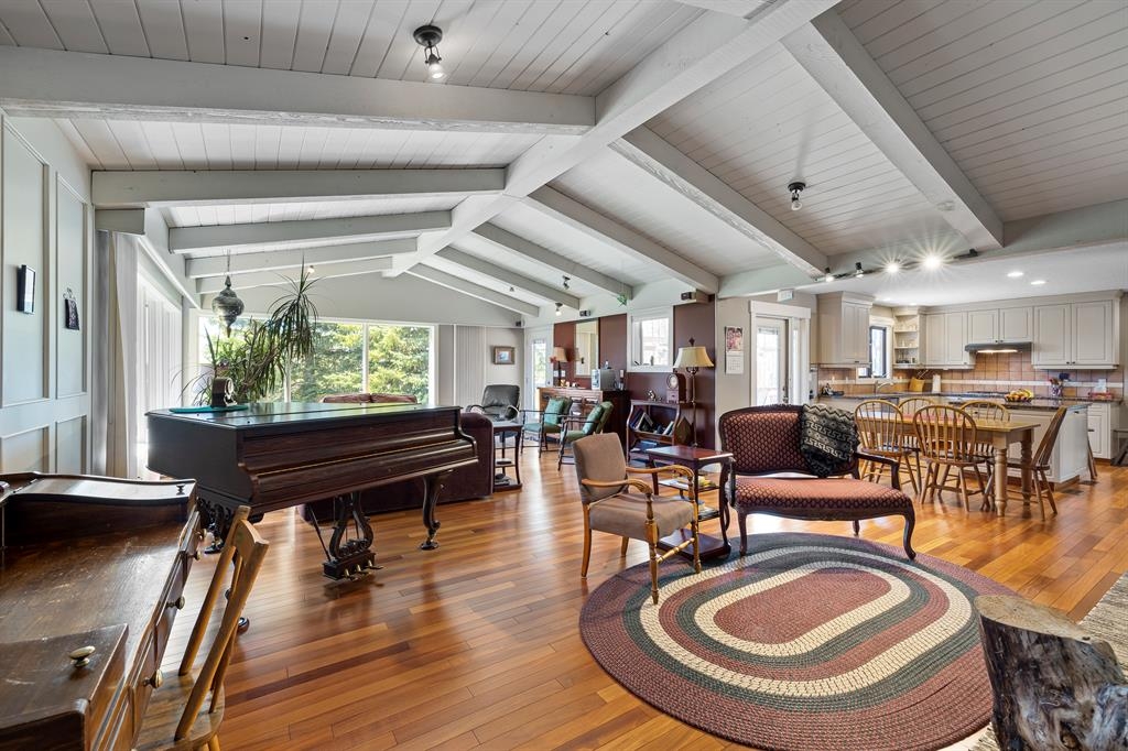 Bearspaw_Calg Detached for sale:  4 bedroom 2,645 sq.ft. (Listed 2106-02-06)