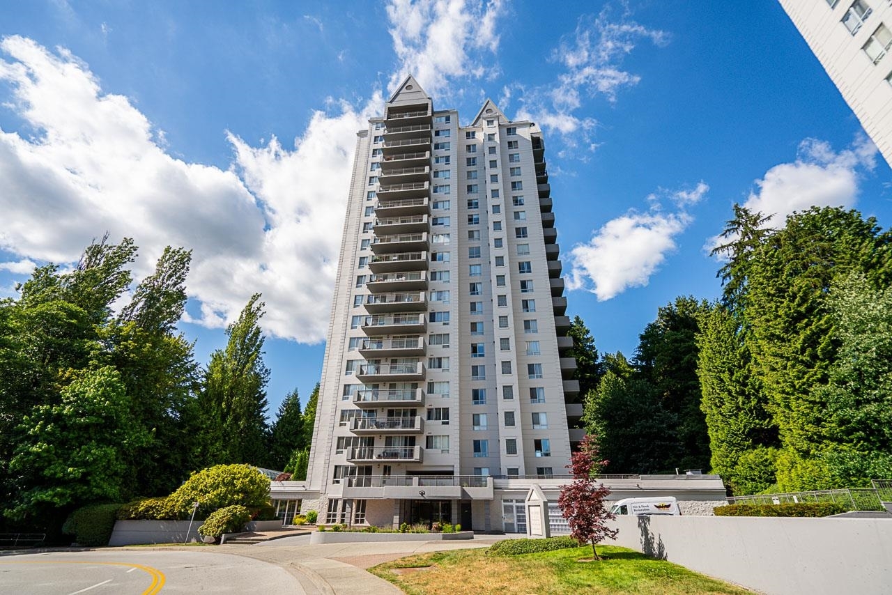 Coquitlam West Apartment/Condo for sale:  3 bedroom 1,274 sq.ft. (Listed 2026-06-17)