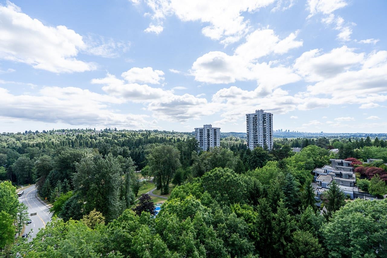 Government Road Apartment/Condo for sale:  2 bedroom 945 sq.ft. (Listed 2026-06-30)
