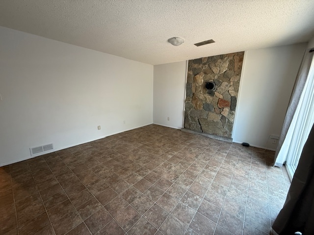 Penticton Triplex for rent:  2 bedroom  (Listed 2025-09-15)